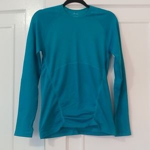 Title Nine Long Sleeve Top